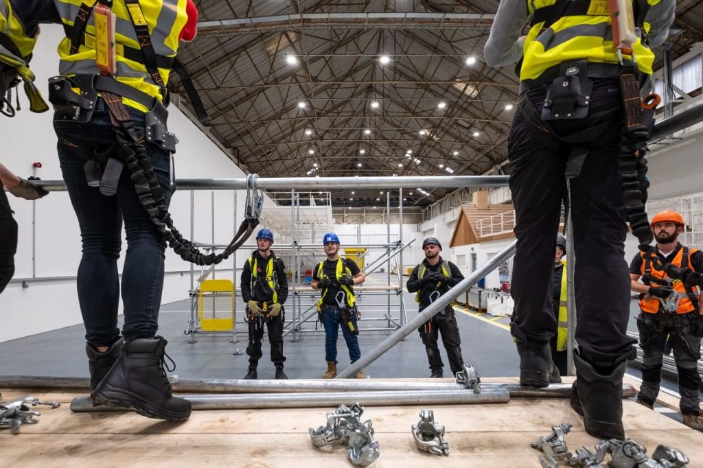 CISRS OPERATIVE TRAINING SCHEME (COTS) (SCAFFOLDING LABOURERS/TRAINEE